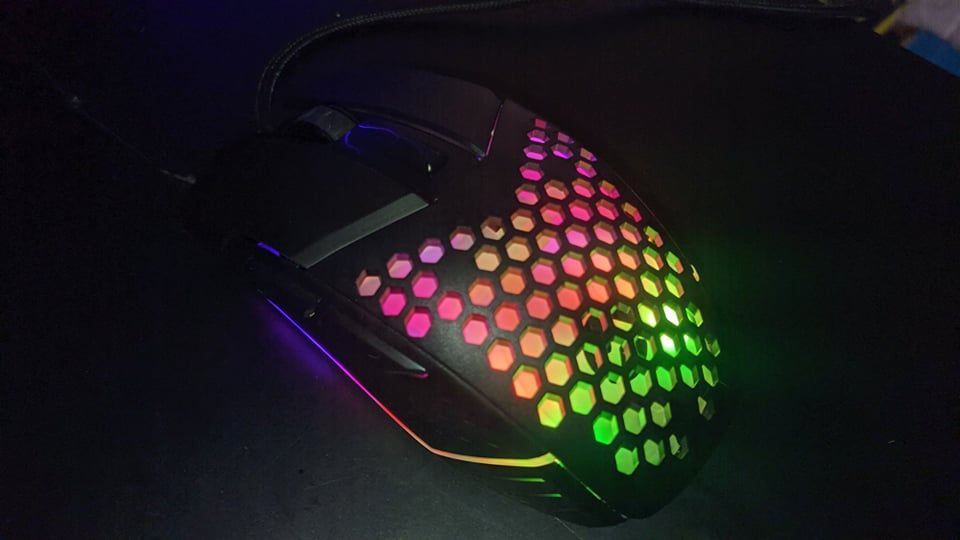 79TL'ye delikli RGB Gaming mouse Everest SM-GX19 Angard | Sayfa 2 |  Technopat Sosyal