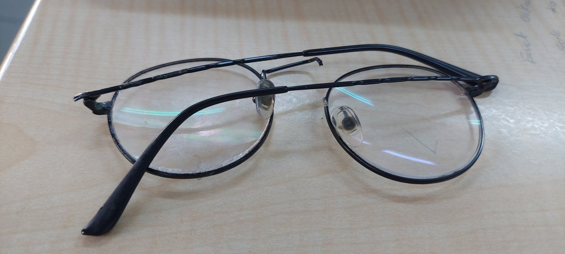 Gözlük çerçevesini yaptırmak ne kadara mal olur? | Technopat Sosyal