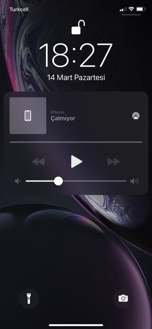 iPhone XR kilit ekranında müzik çalar takılı kalıyor | Technopat Sosyal