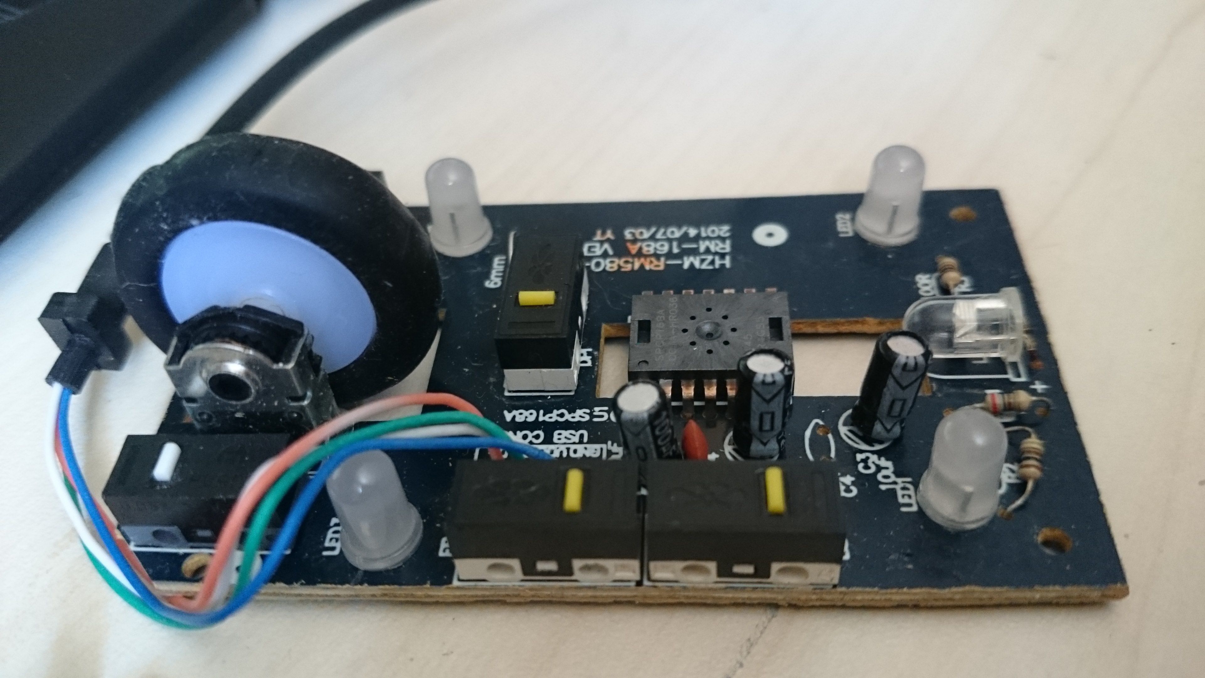 Meraklısına Everest KM-810 Mouse'un İç Elektroniği ve İskeleti | Technopat  Sosyal