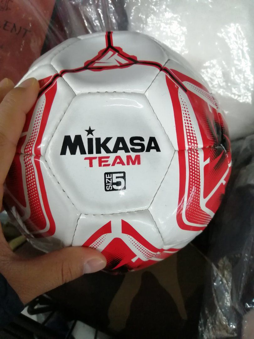 BİM'de satılan Mikasa futbol topu alınır mı? | Technopat Sosyal