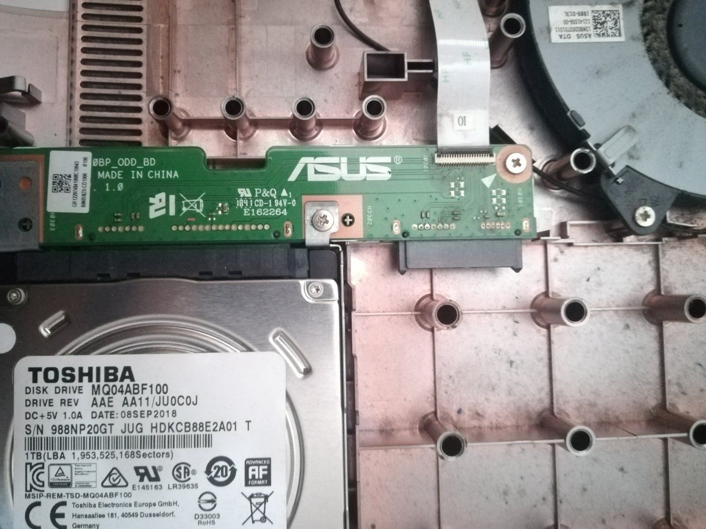 ASUS X540BA-GO179'da M.2 SSD slotu var mı?