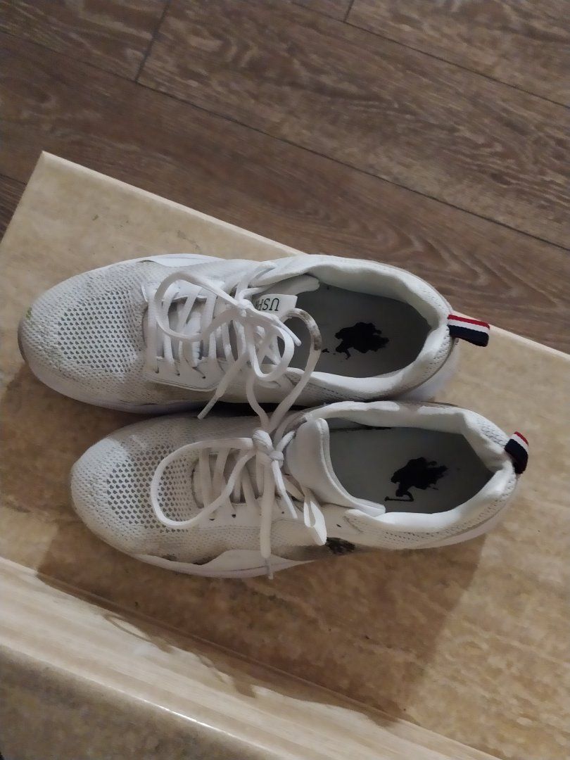 Beyaz Ayakkabının Bez Kısmı Nasıl Temizlenir? | Technopat Sosyal