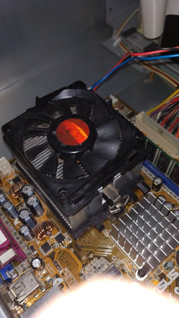 Eski AMD fanı nasıl sökülür? | Technopat Sosyal