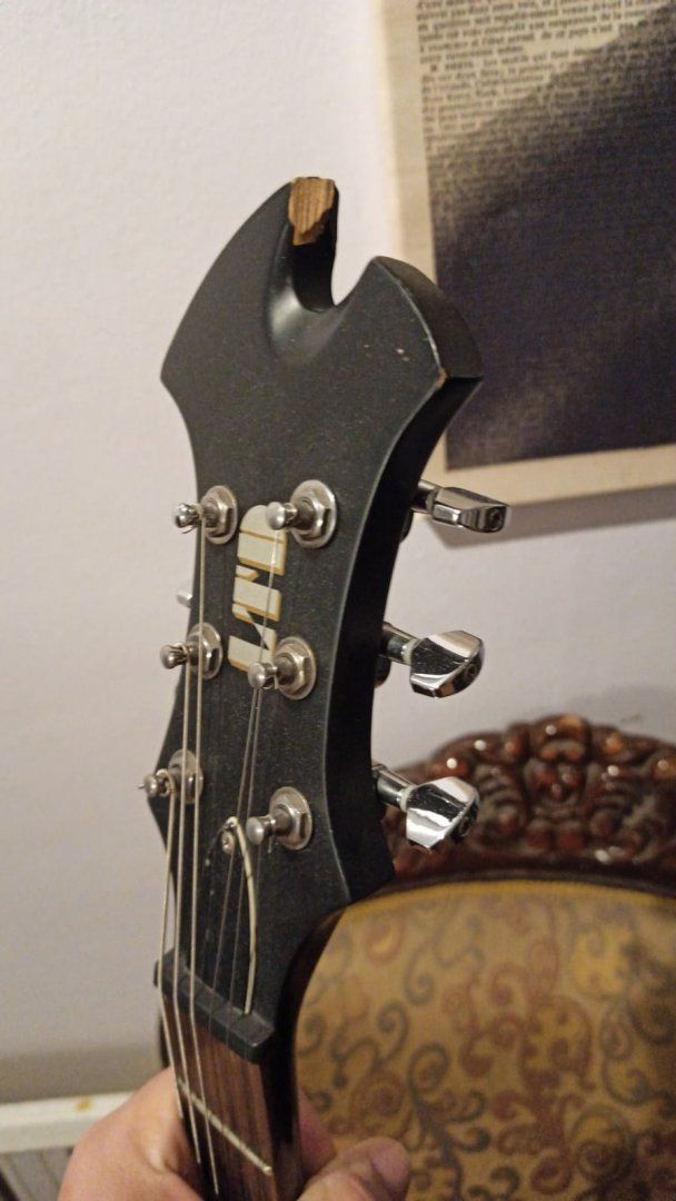 Gitarda kırıklar sesi etkiler mi? | Technopat Sosyal