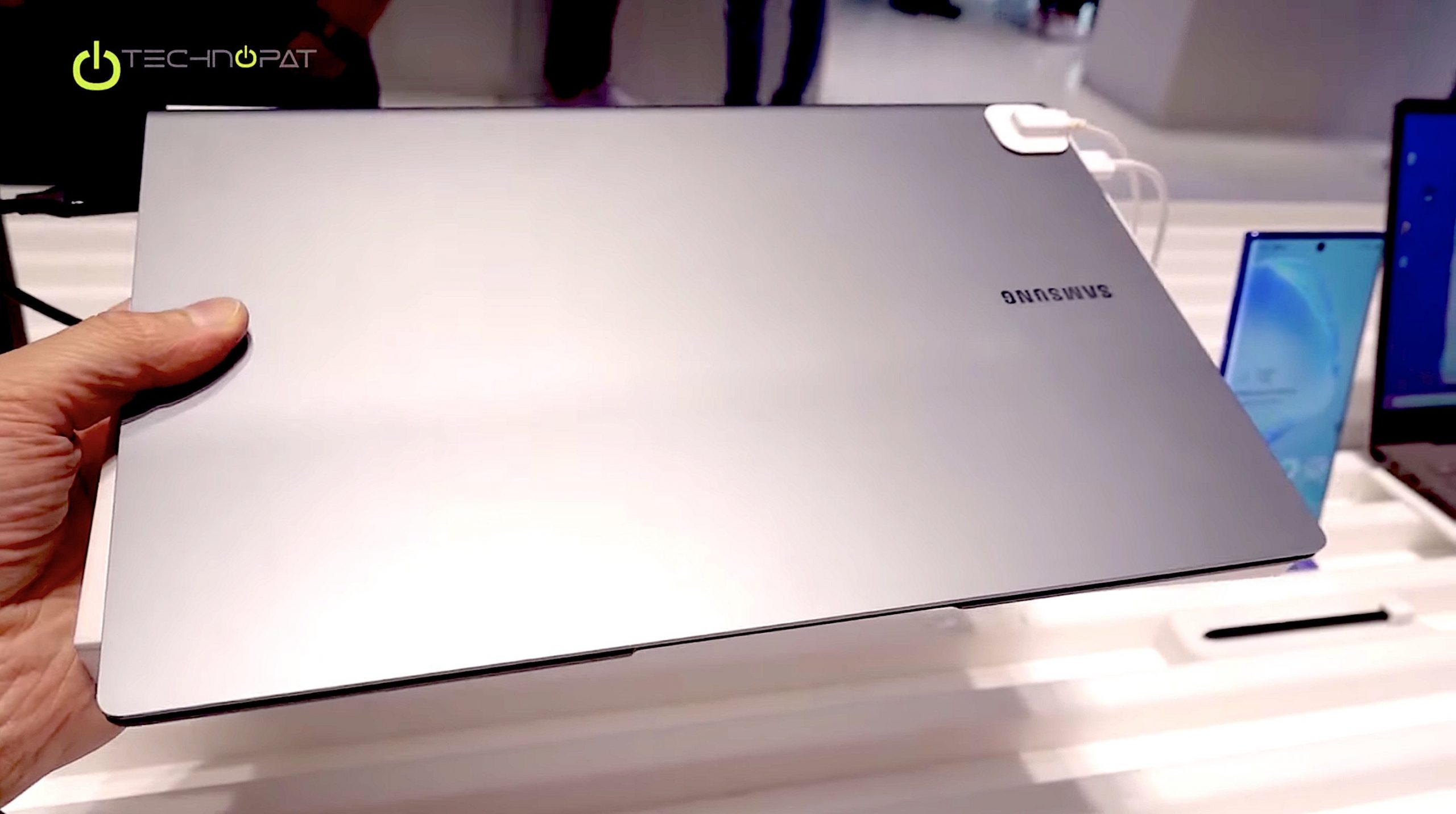 Snapdragon Laptop: Samsung Galaxy Book S - Technopat