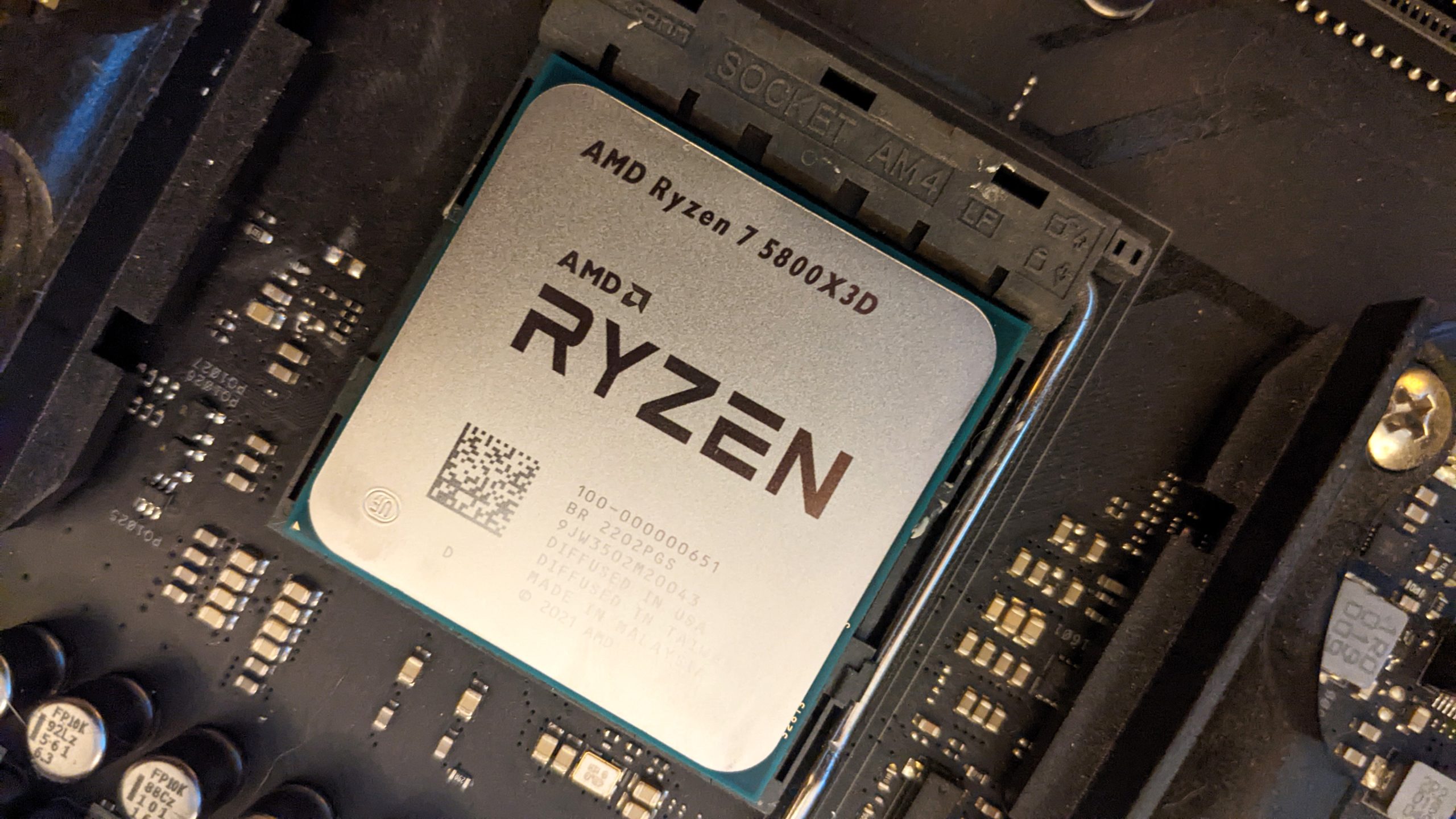 AMD Ryzen 7 5700X3D, 2024'ün İlk Çeyreğinde Satışa Sunulacak - Technopat